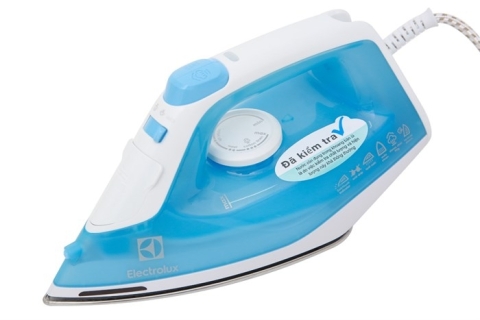 Bàn ủi hơi nước Electrolux ESI4017 1600W