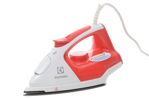 Bàn ủi hơi nước Electrolux ESI5116 1800W