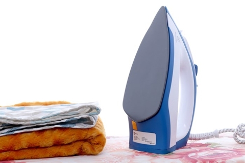 Bàn ủi khô Electrolux EDI2004 1300W