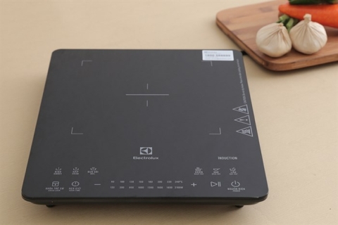 Bếp từ đơn Electrolux ETD42SKA 2100W