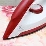Bàn ủi khô Electrolux EDI1004