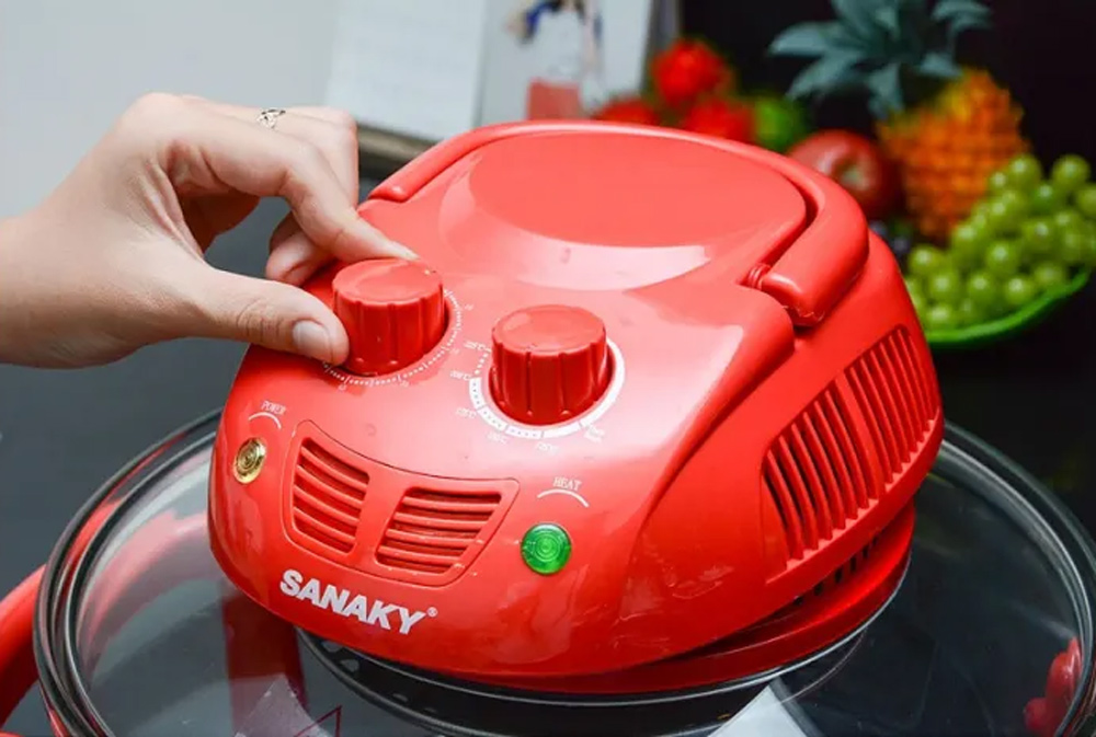 Lò nướng Sanaky VH-188D điều khiển núm vặn