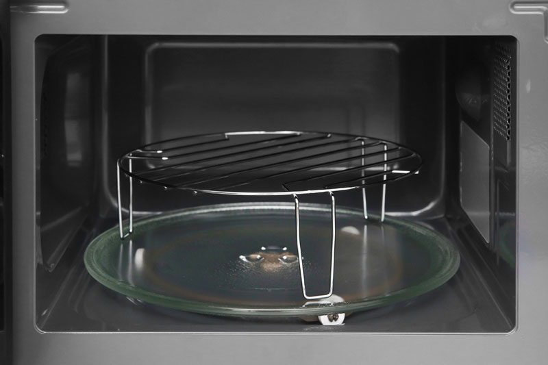 Phụ kiện đi kèm - Lò vi sóng Panasonic NN-GM24JBYUE 20 lít