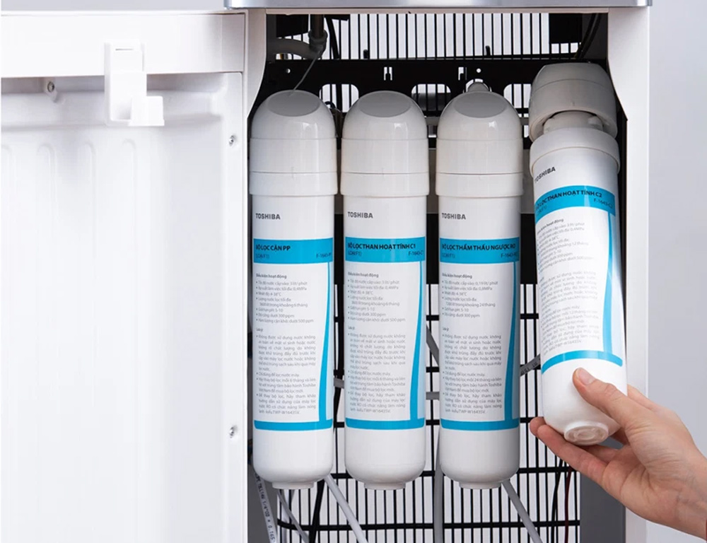 Cách thay lõi lọc nước Toshiba 