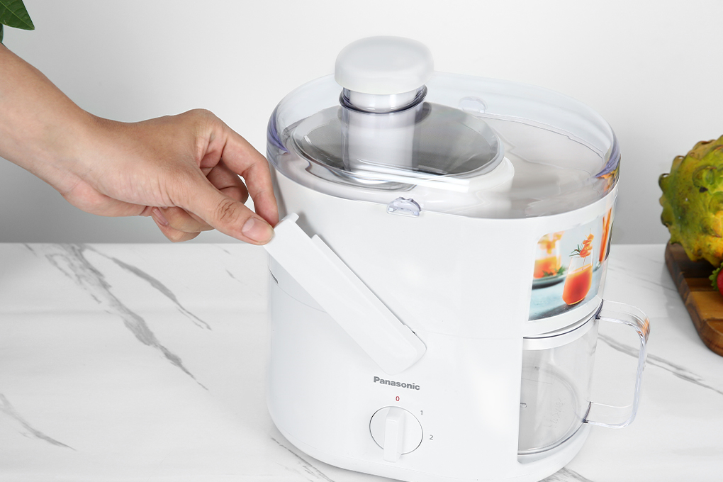 Máy ép trái cây Panasonic MJ-CS100WRA - Khóa an toàn