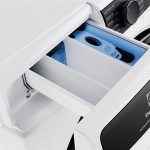 Máy giặt Electrolux UltimateCare 500 Inverter 13 kg EWF1343P5WC