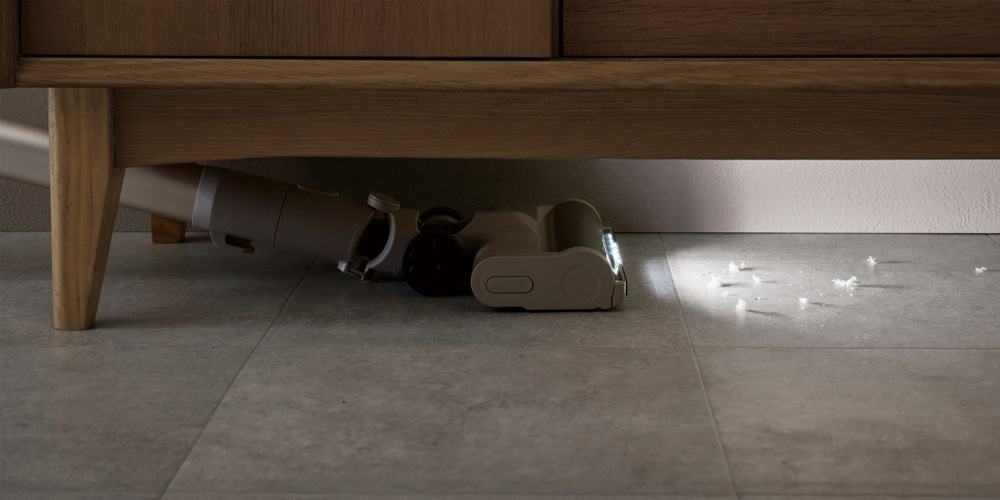 Máy Hút Bụi Panasonic MC-SBR40C946 tích hợp đèn LED chiếu sáng 