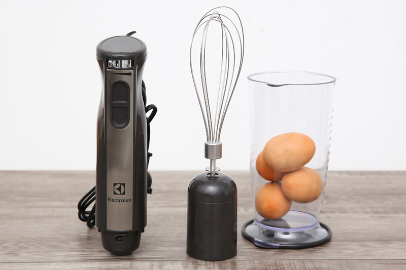 Que đánh trứng - Máy xay sinh tố cầm tay Electrolux ESTM5417S Que đánh trứng - Máy xay sinh tố cầm tay Electrolux ESTM5417S