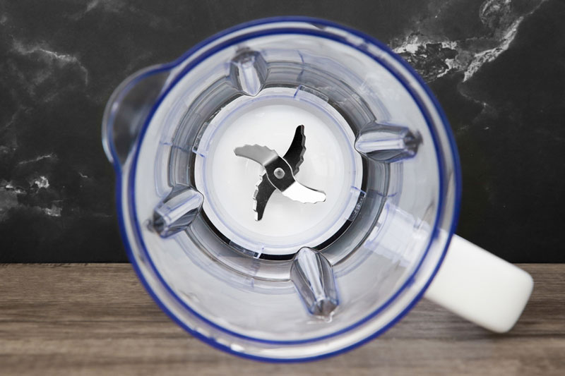 Lưỡi dao 2 cối là 3 lưỡi, 6 cánh sắc bén bằng thép không gỉ bền bỉ - Máy xay sinh tố Toshiba BL-70PR1NV Lưỡi dao 2 cối là 3 lưỡi, 6 cánh sắc bén bằng thép không gỉ bền bỉ - Máy xay sinh tố Toshiba BL-70PR1NV