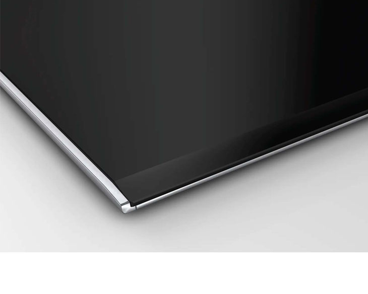 Bếp từ 4 vùng nấu kết hợp hút mùi Bosch PXX875D67E - Ảnh 4