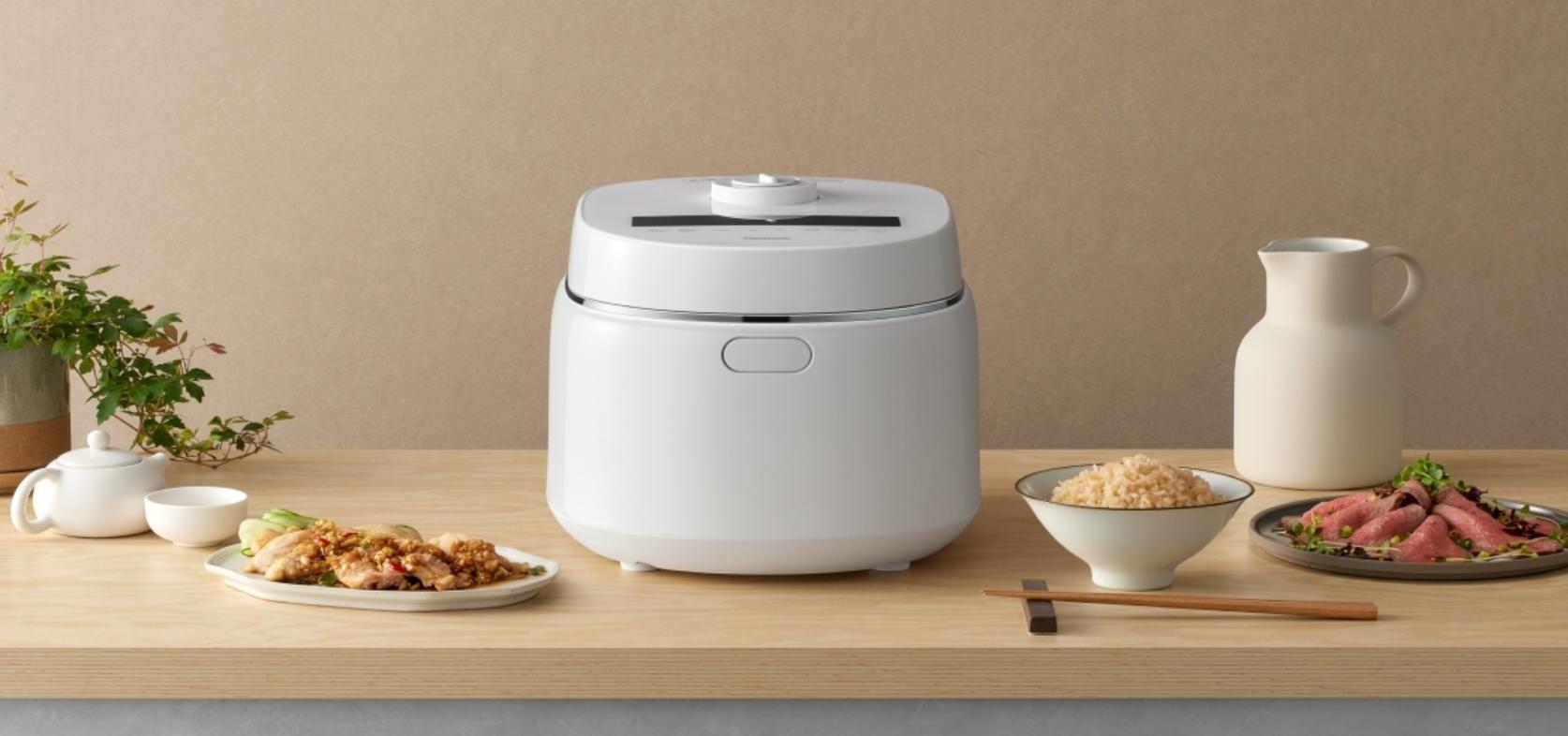 Nồi cơm điện tử Panasonic 1.8 lít PANC-SR-DK184WRA