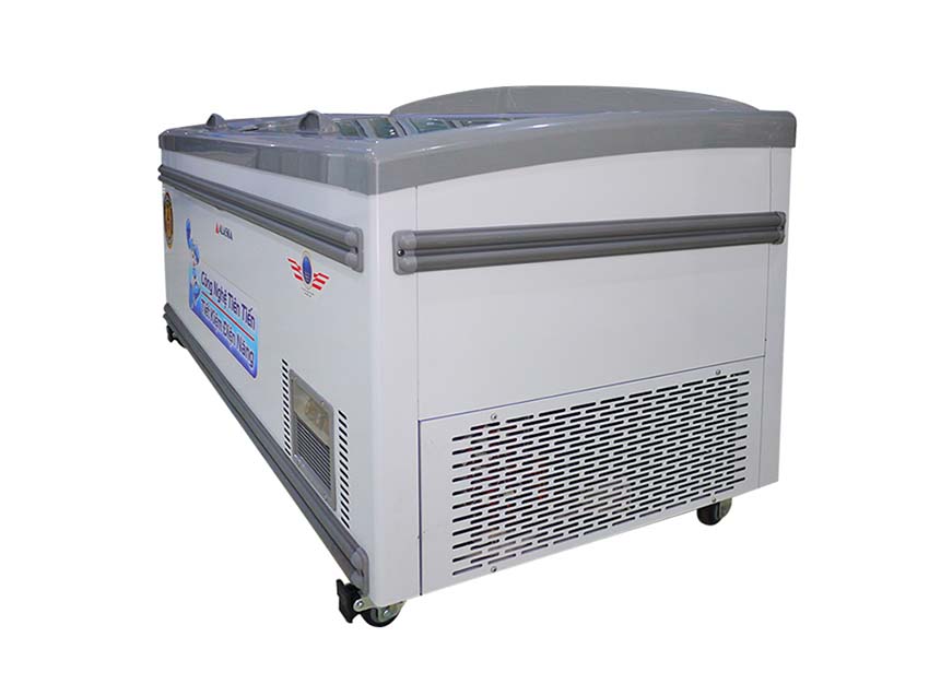 Tủ đông Alaska 450 Lít SDC 700Y Bên hong của Tủ đông Alaska SDC-700Y