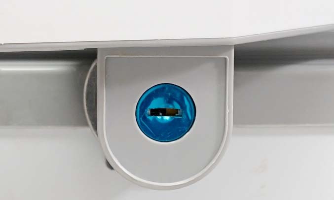 Tủ đông Alaska BCD-3568C dễ điều khiển