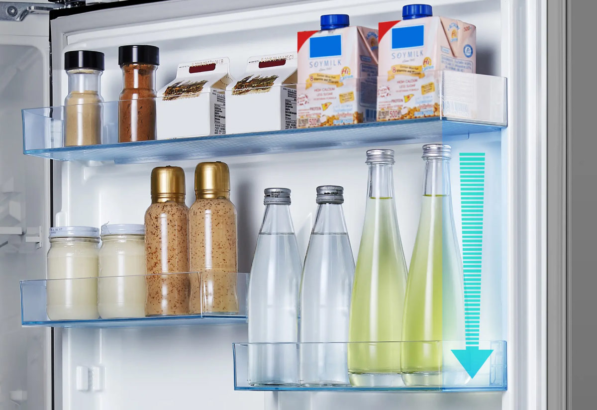 tu-lanh-hisense-inverter-424-lit-rt549n4ew-mbu-93970-6 Khay cửa có thể thay đổi vị trí linh hoạt